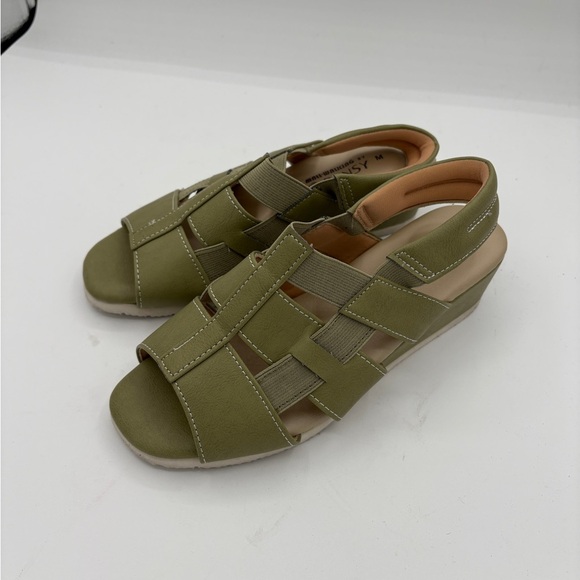 Pansy Mall Walkers Sandals Green With a Small Wedge - Picture 1 of 5